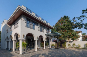 StayVista's Le Arc - Artistic Rooms with Private Plunge Pool and Scenic Views
